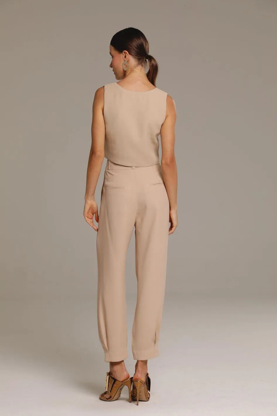 Calça de Alfaiataria Cleo Bege
