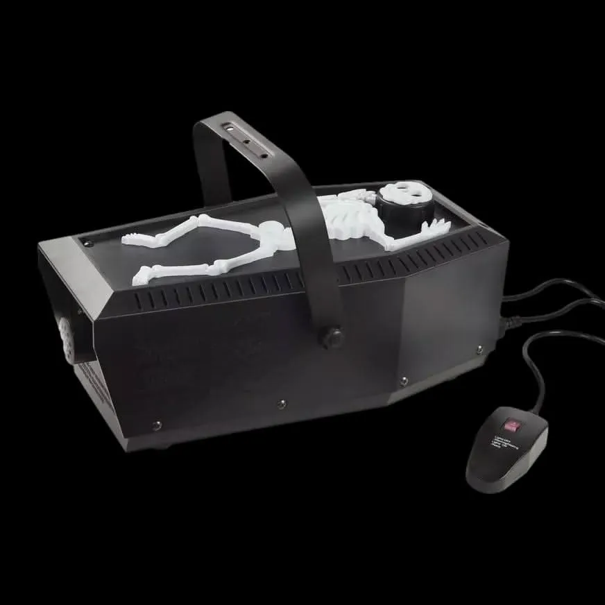 "Deluxe Fogger with Remote" Special Effects Machine