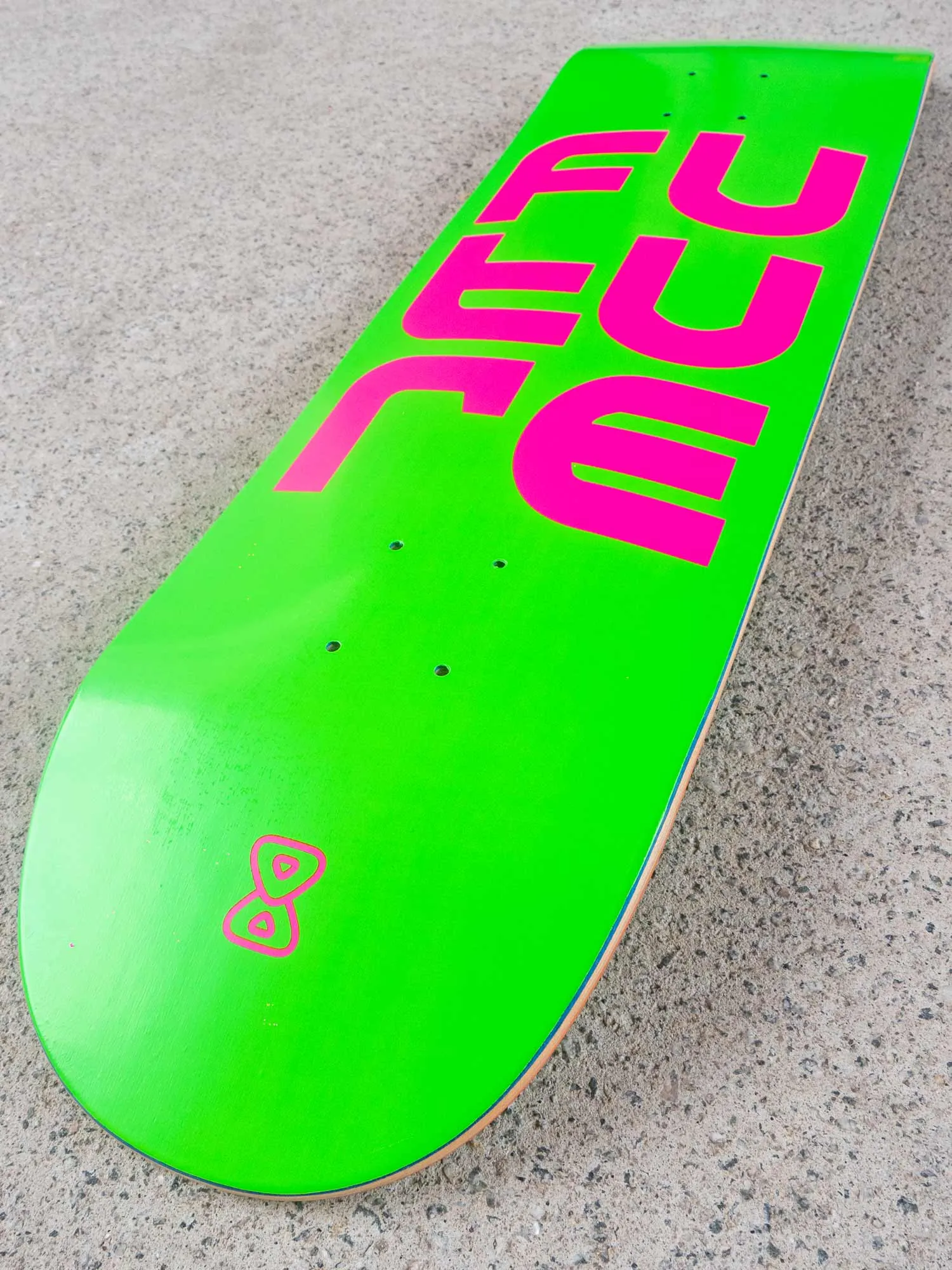 Shape Maple Future Logo Vertical Neon 8.5"
