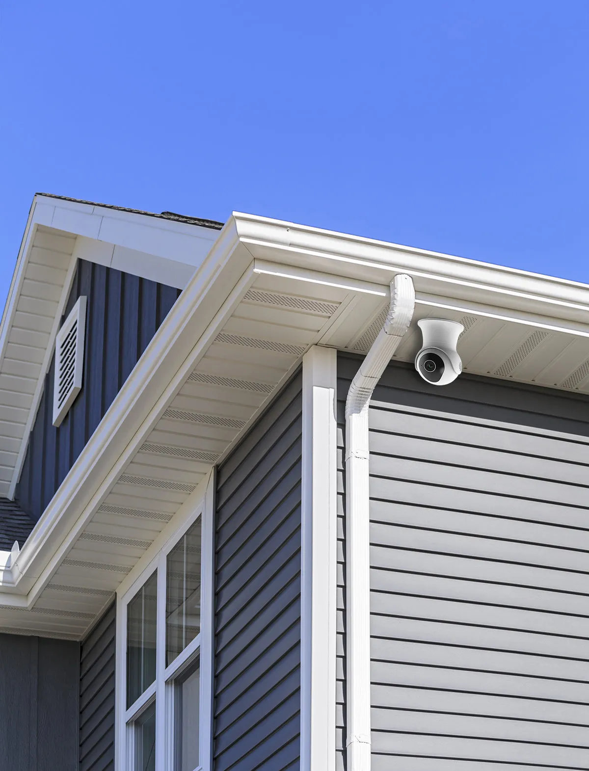 Smart WiFi HD 1080p Motorized Outdoor Camera